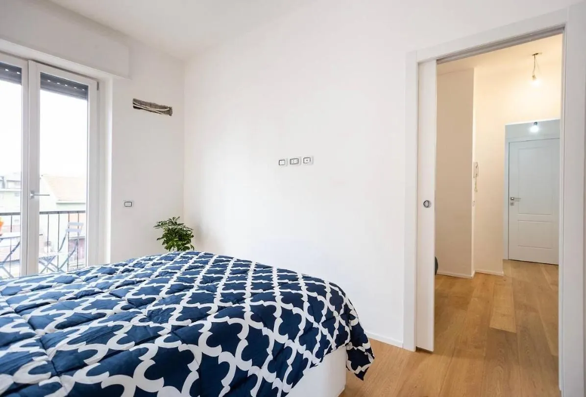 Milano Affori - Stile E Comfort 0*, Milan Italy